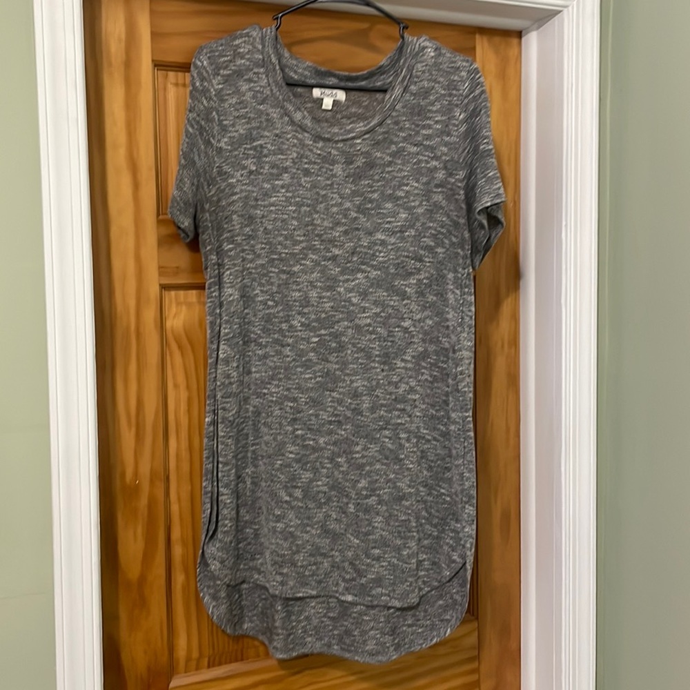 Mudd Womens Lightweight Side Opening Gray Short Sleeve Tunic Sweater Size Large